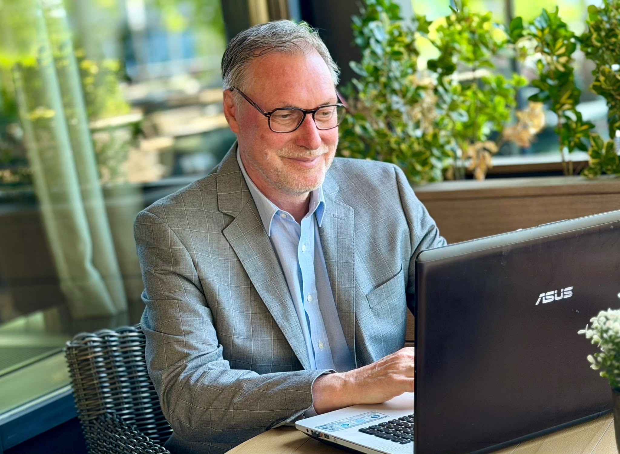 Gilbert van Asselt &middot; uw merkenbureau voor Weesp